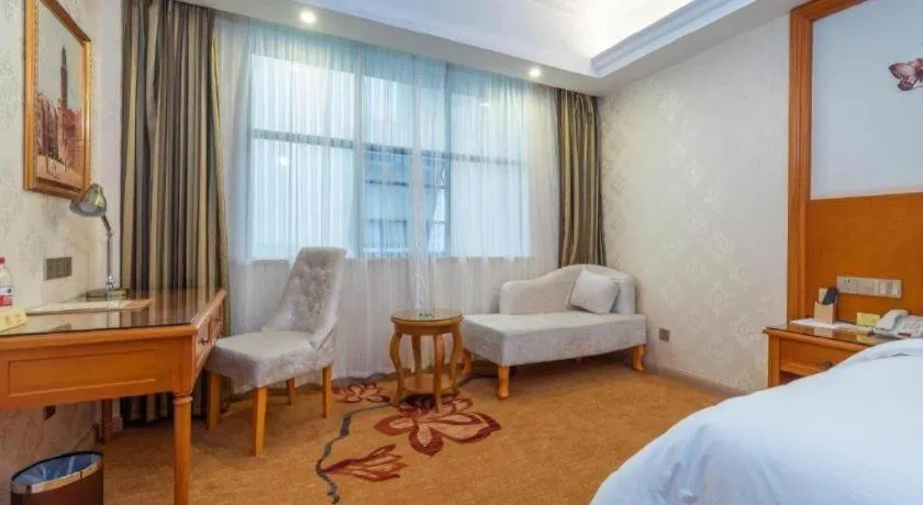 Bed in Vienna Hotel Hunan Shaoyang South Railway Station