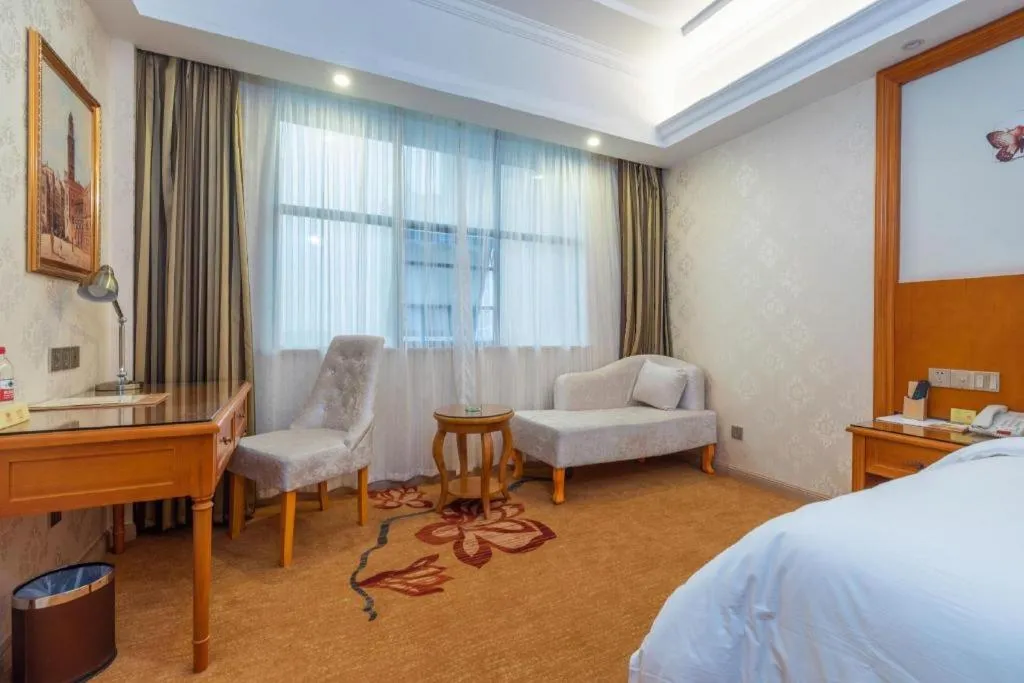 Bed in Vienna Hotel Hunan Shaoyang South Railway Station