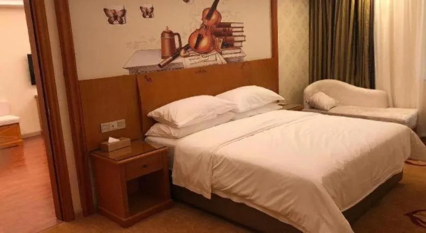 Bed in Vienna Hotel Hunan Shaoyang South Railway Station