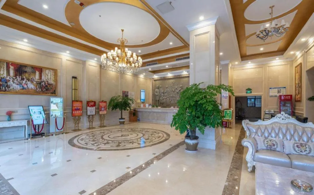 Vienna Hotel Hunan Shaoyang South Railway Station