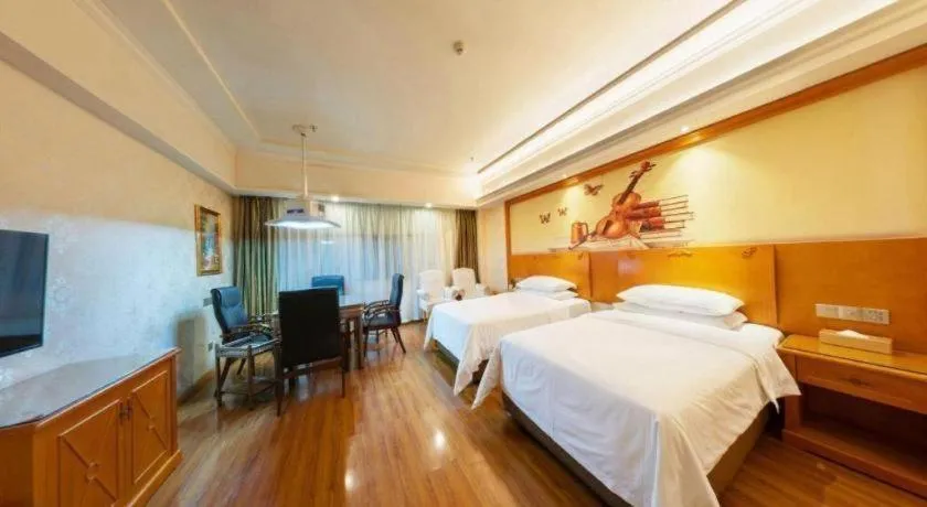 Bed in Vienna Hotel Hunan Shaoyang South Railway Station