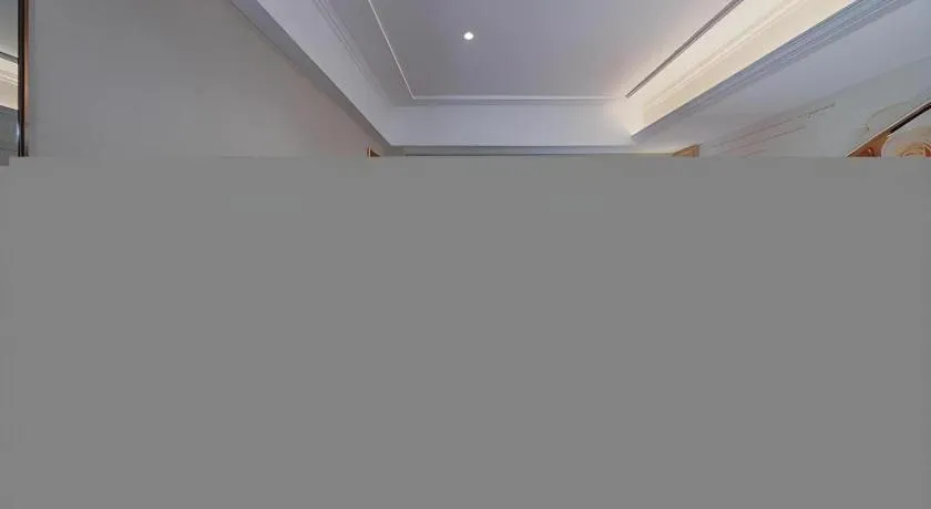 Vienna Hotel Chongqing Jiefangbei Hongyadong