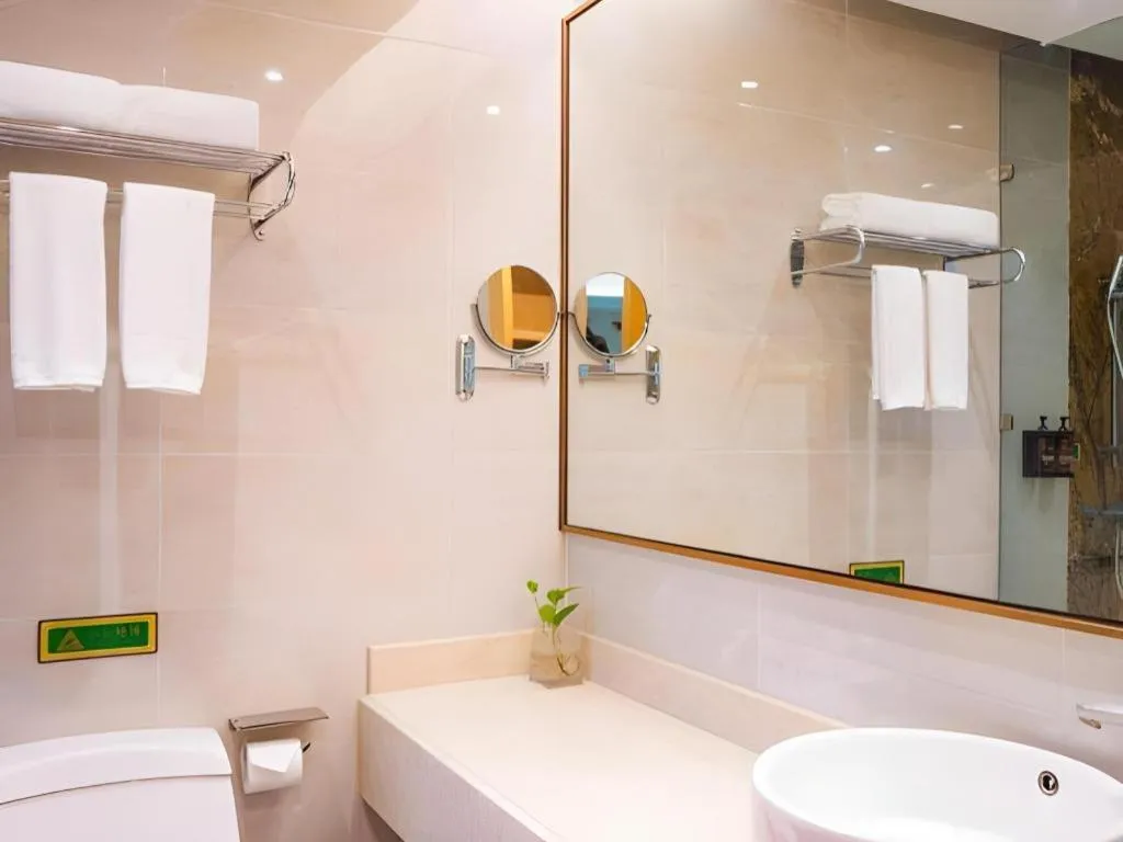 Vienna Hotel Chongqing Jiefangbei Hongyadong