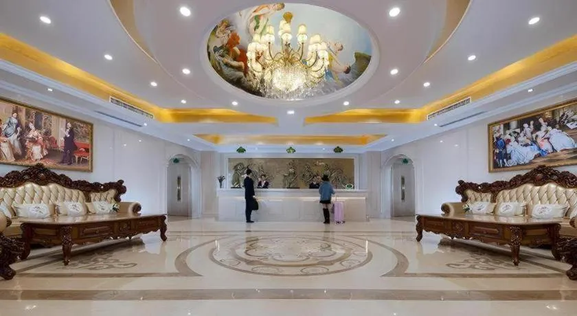 Vienna Hotel Chongqing Jiefangbei Hongyadong