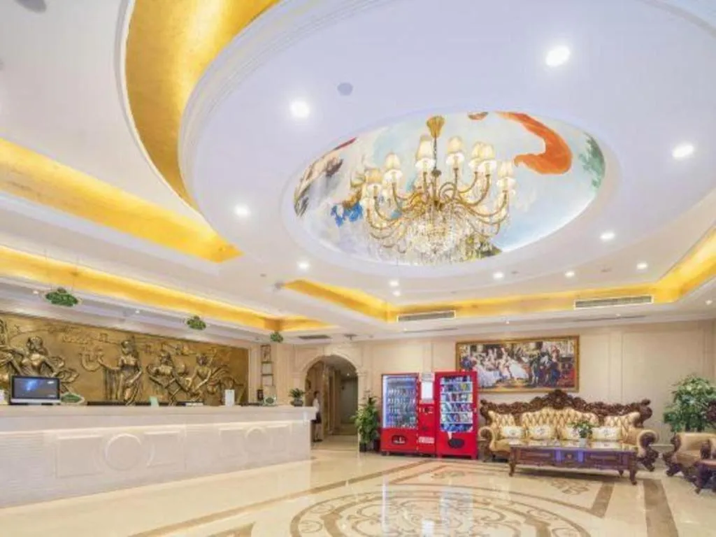Vienna Hotel Chongqing Jiefangbei Hongyadong