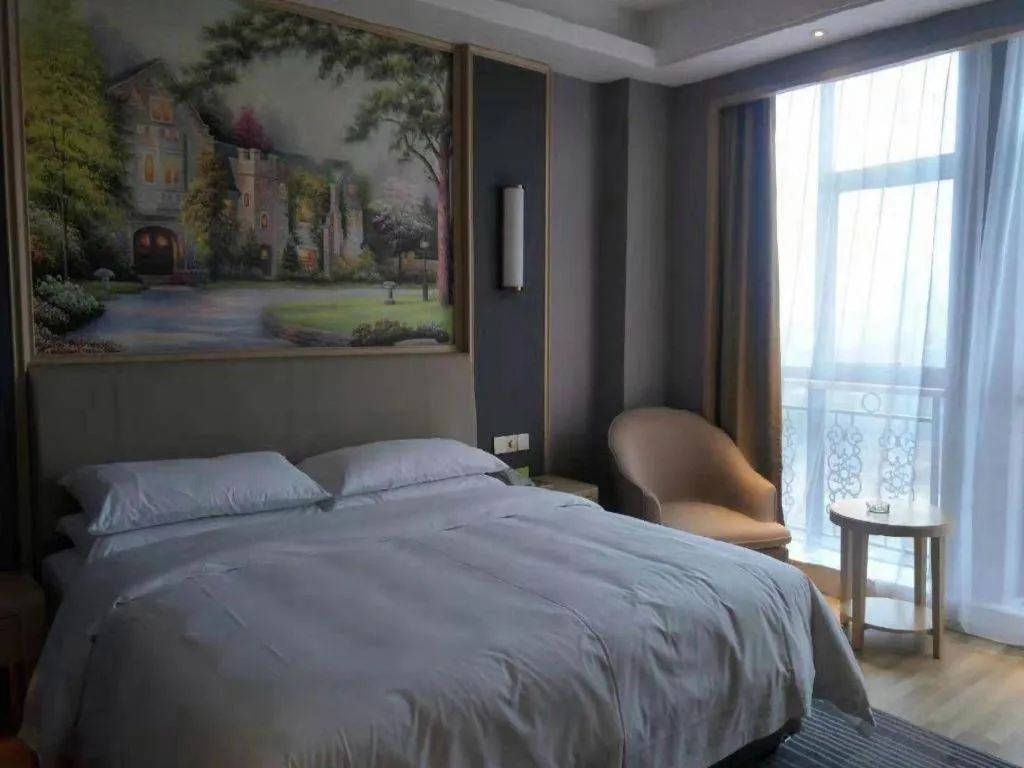 Bed in Vienna Hotel Anhui Lujiang International Building Materials Market Wuzhong