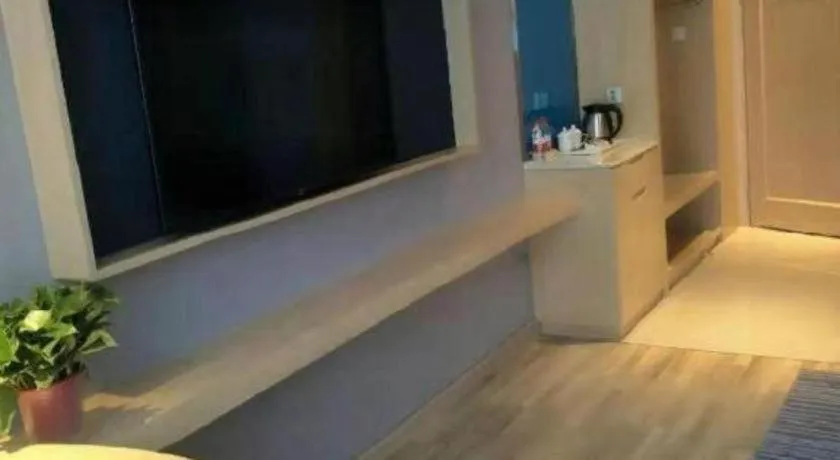 Vienna Hotel Anhui Lujiang International Building Materials Market Wuzhong