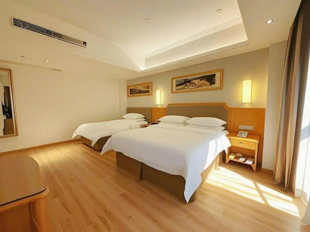 Bed in Vienna Hotel Guangdong Foshan Wenhua North Road