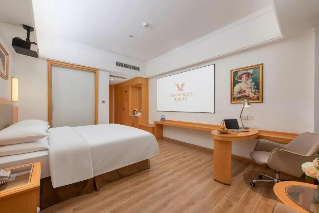 Bed in Vienna Hotel Guangdong Foshan Wenhua North Road