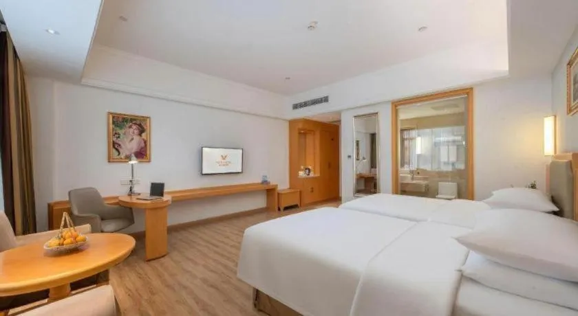 Bed in Vienna Hotel Guangdong Foshan Wenhua North Road