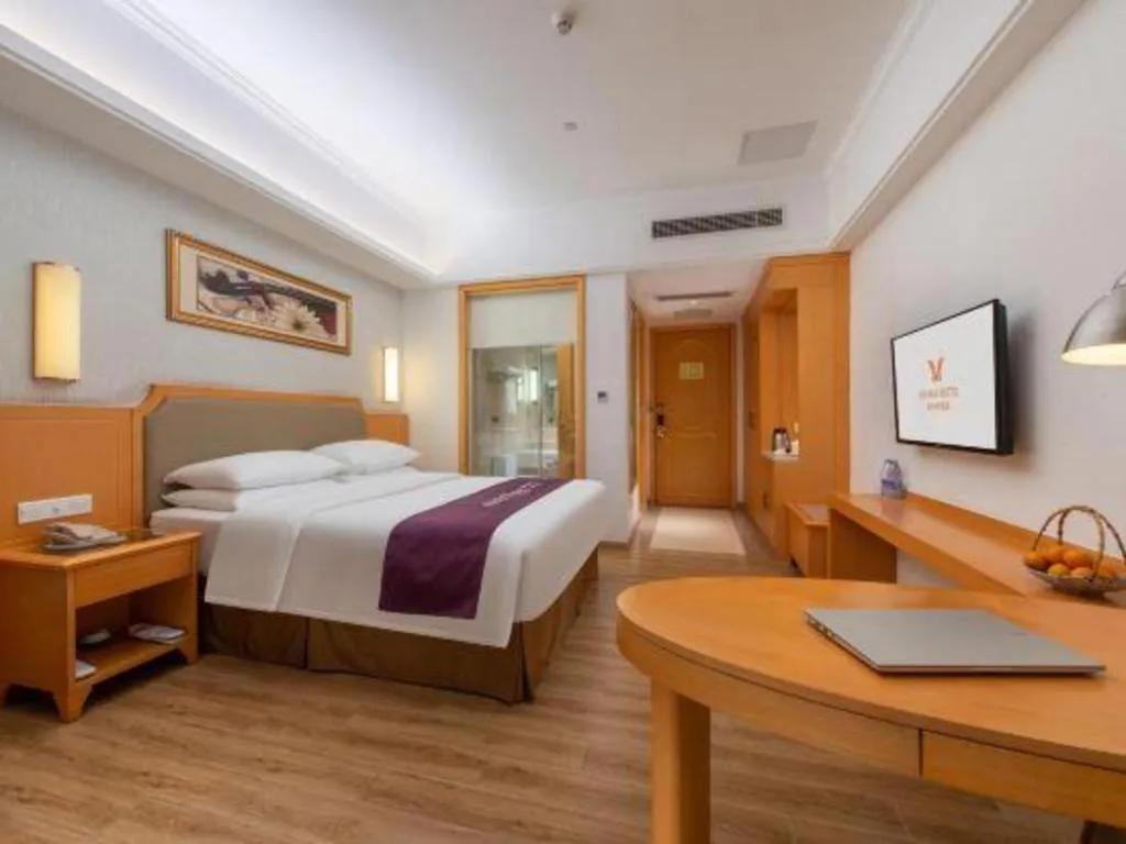 Bed in Vienna Hotel Guangdong Foshan Wenhua North Road