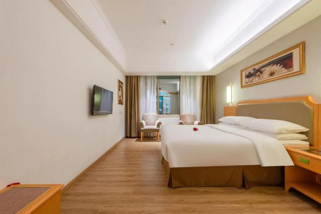 Bed in Vienna Hotel Guangdong Foshan Wenhua North Road