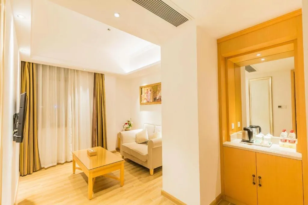 Vienna Hotel Guangdong Foshan Wenhua North Road