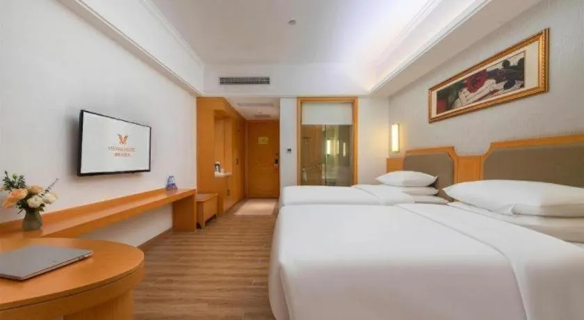Bed in Vienna Hotel Guangdong Foshan Wenhua North Road