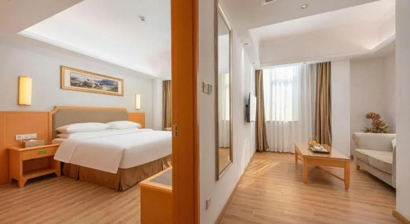 Bed in Vienna Hotel Guangdong Foshan Wenhua North Road
