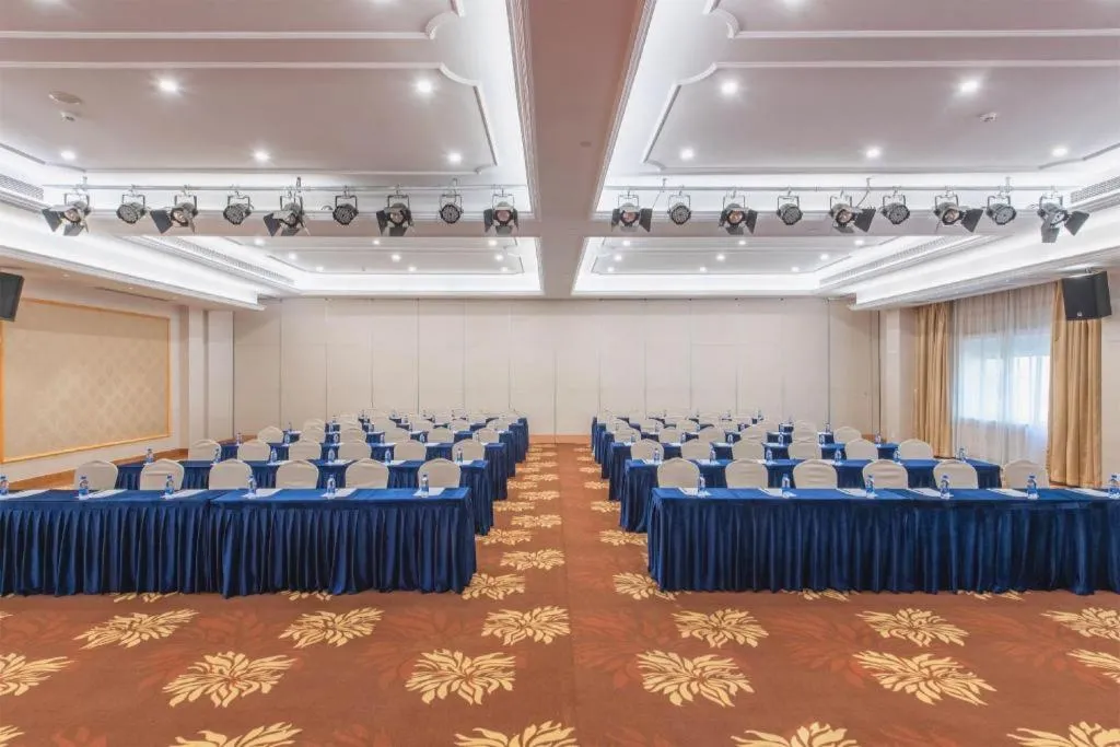 Vienna Hotel Guangdong Foshan Wenhua North Road