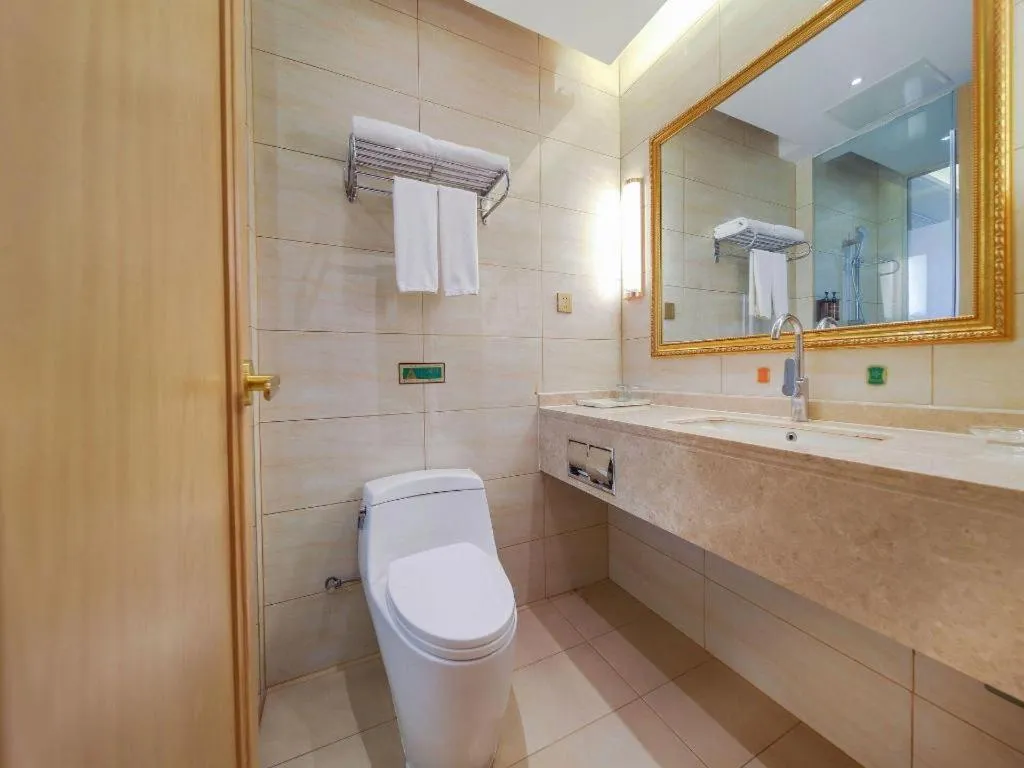 Vienna Hotel Zhengzhou Fengchan Road Fortune Plaza