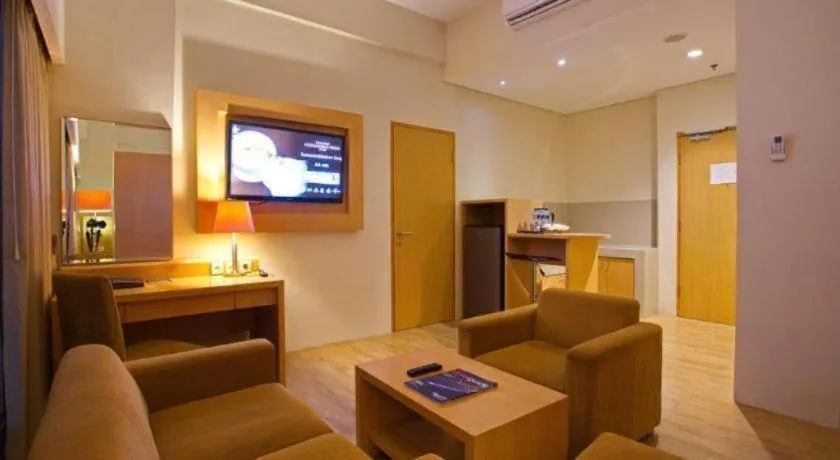 Horison Ultima Semarang