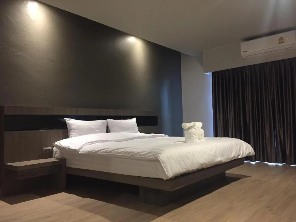 Bed in Melodi Hotel Dannok