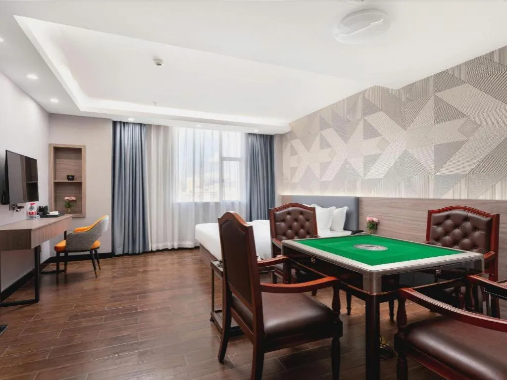 Borrman Hotel Huizhou Danshui High-speed Railway Huiyang Station