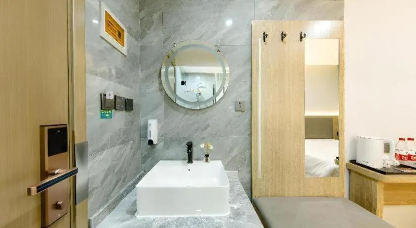 Borrman Hotel South Beijing Railway Station Caoqiao Station