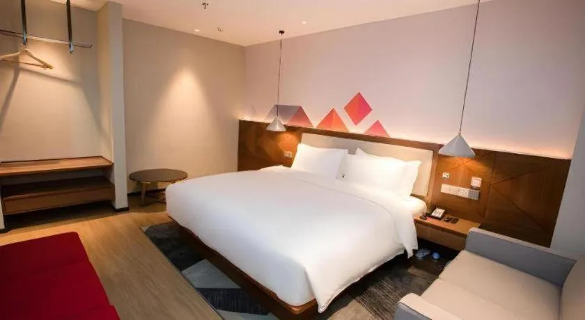 Bed in Borrman Hotel Baise High-speed Railway Station Hengning Plaza