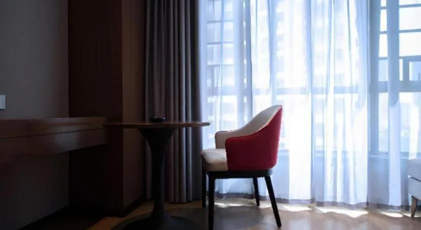 Borrman Hotel Baise High-speed Railway Station Hengning Plaza