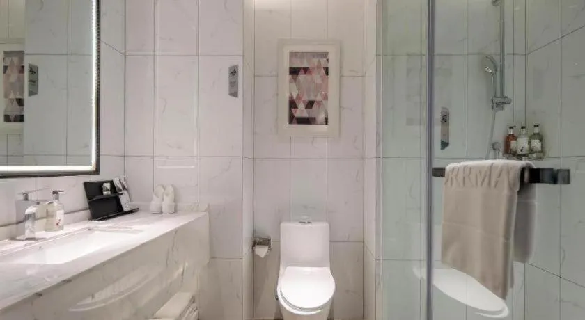 Borrman Hotel Baise High-speed Railway Station Hengning Plaza