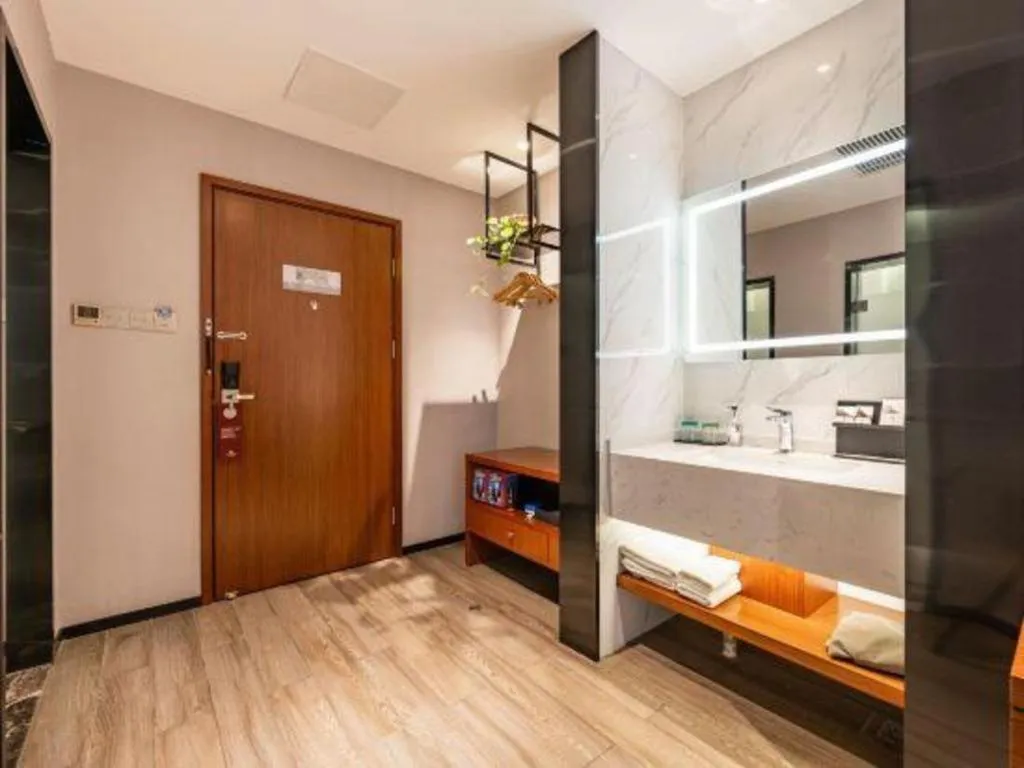 Borrman Hotel Xi'an North High-speed Railway Station