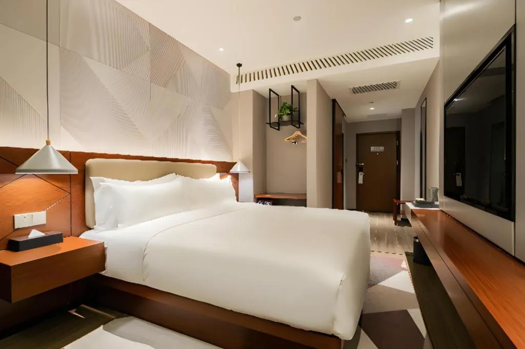 Bed in Borrman Hotel Xi'an North High-speed Railway Station