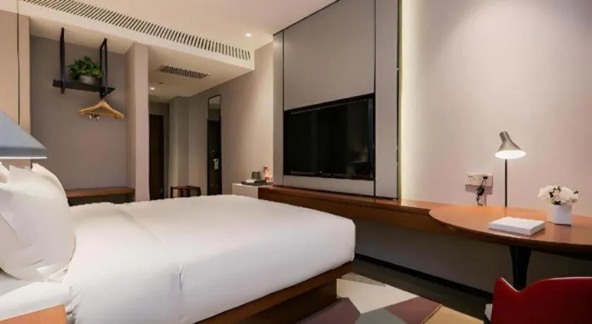 Bed in Borrman Hotel Xi'an North High-speed Railway Station