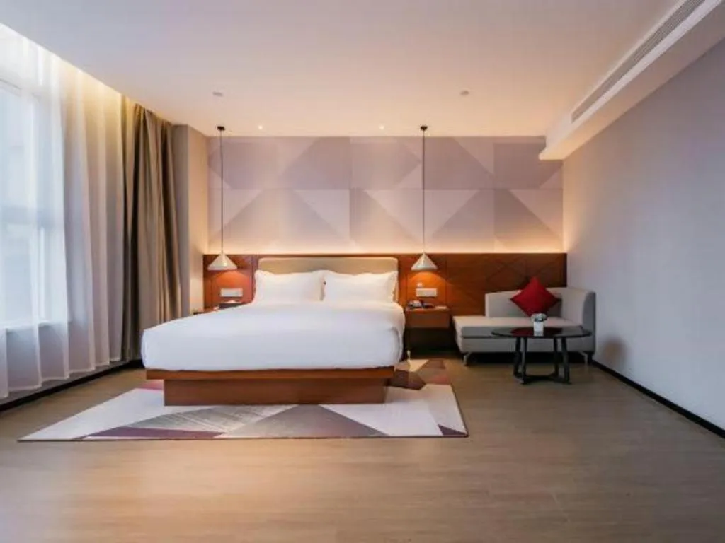 Bed in Borrman Hotel Xi'an North High-speed Railway Station