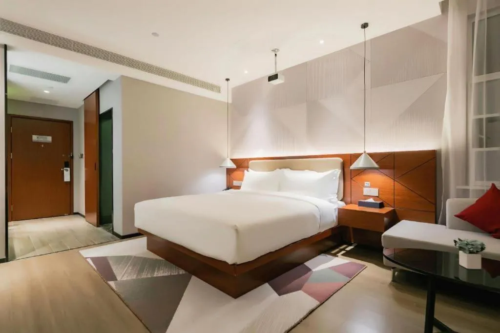 Bed in Borrman Hotel Xi'an North High-speed Railway Station