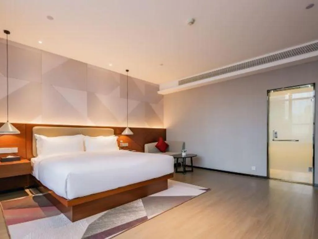 Bed in Borrman Hotel Xi'an North High-speed Railway Station