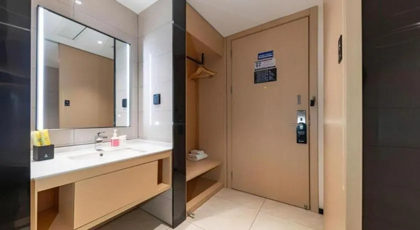 City Comfort Inn Jingzhou Fantawild Shashi Middle School