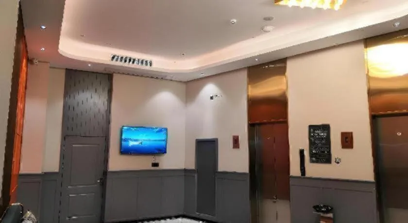 Premier City Comfort Hotel Hechi Luocheng Central Plaza