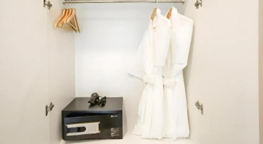 B2 Krabi Ao Nang Premier Resort