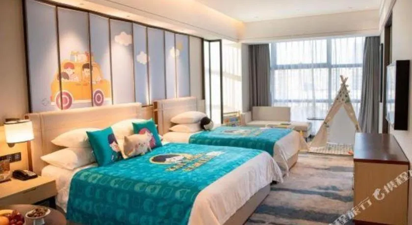 Bed in New Century Grand Hotel Ningbo Zhongdu