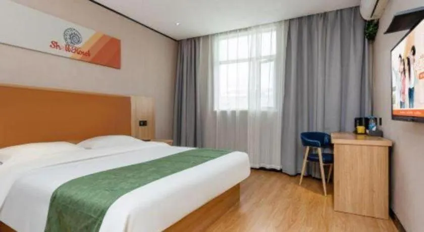 Bed in Shell Hotel Shnaghai Beiqiao Metro Station