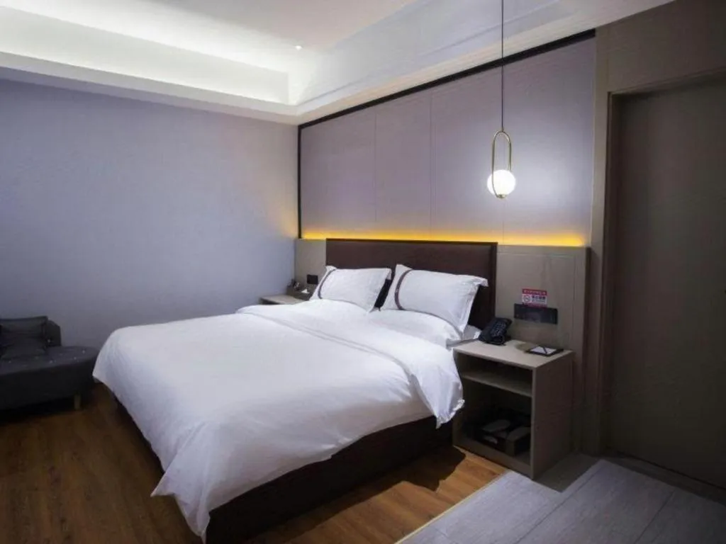 Bed in Gya Hotel Beijing Shunyi Yanjing Bridge