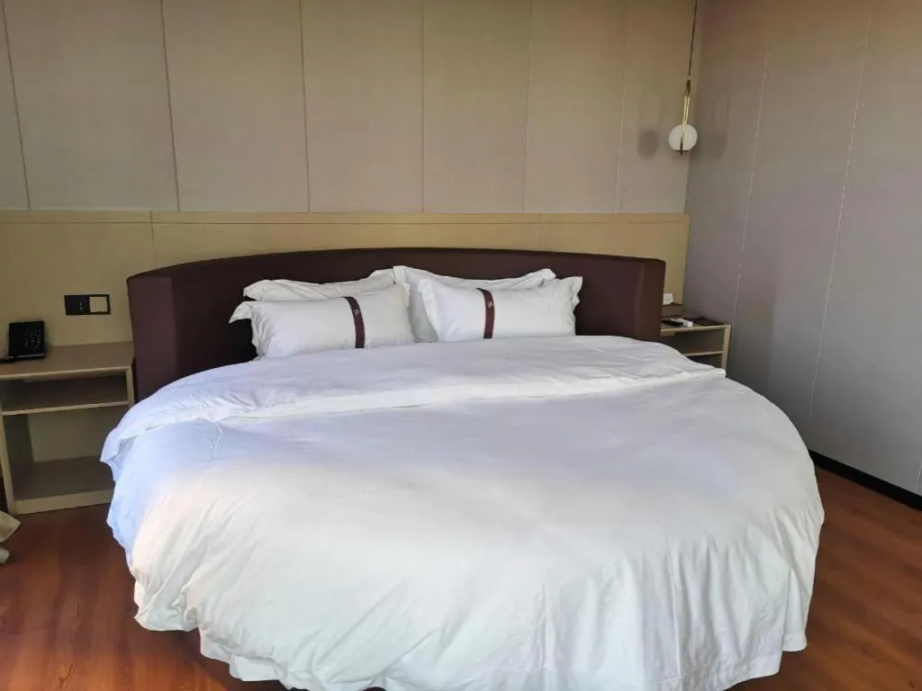 Bed in Gya Hotel Beijing Shunyi Yanjing Bridge