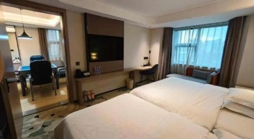 Bed in GreenTree Eastern Chongqing Yangjiaping Pedestrian Street Mixc Hotel