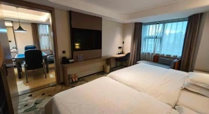 Bed in GreenTree Eastern Chongqing Yangjiaping Pedestrian Street Mixc Hotel