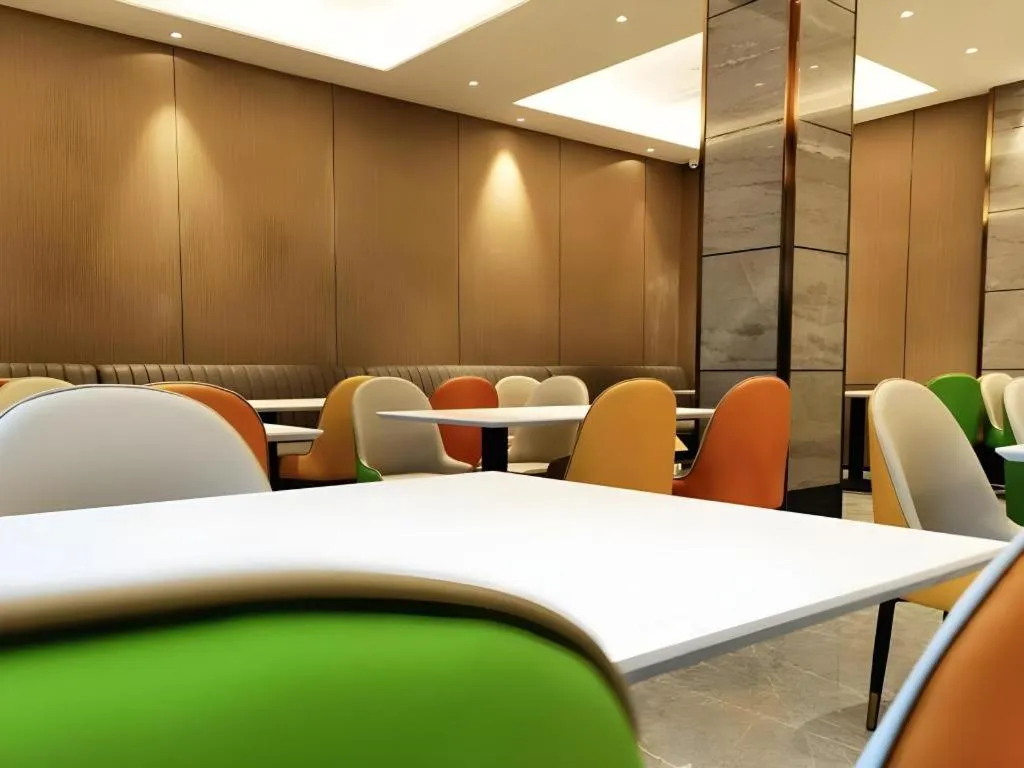 GreenTree Eastern Chongqing Yangjiaping Pedestrian Street Mixc Hotel