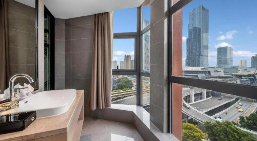 GreenTree Eastern Chongqing Yangjiaping Pedestrian Street Mixc Hotel