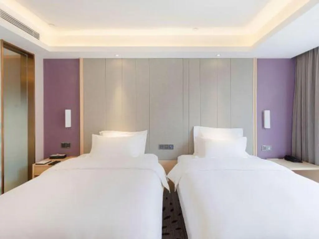 Bed in GreenTree Eastern Hotel Kashgar Oid City Xiangfei Park