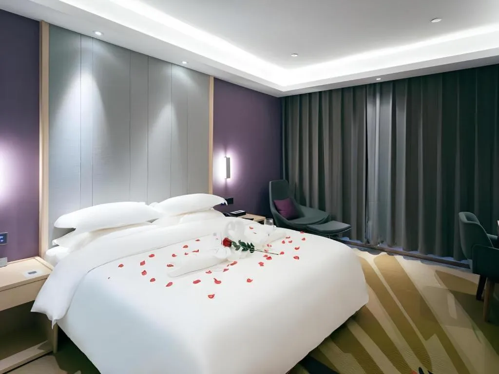 Bed in GreenTree Eastern Hotel Kashgar Oid City Xiangfei Park