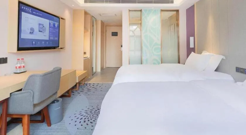 Bed in GreenTree Eastern Hotel Kashgar Oid City Xiangfei Park