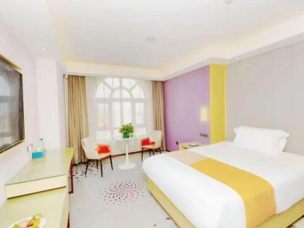Bed in GreenTree Eastern Hotel Kashgar Oid City Xiangfei Park