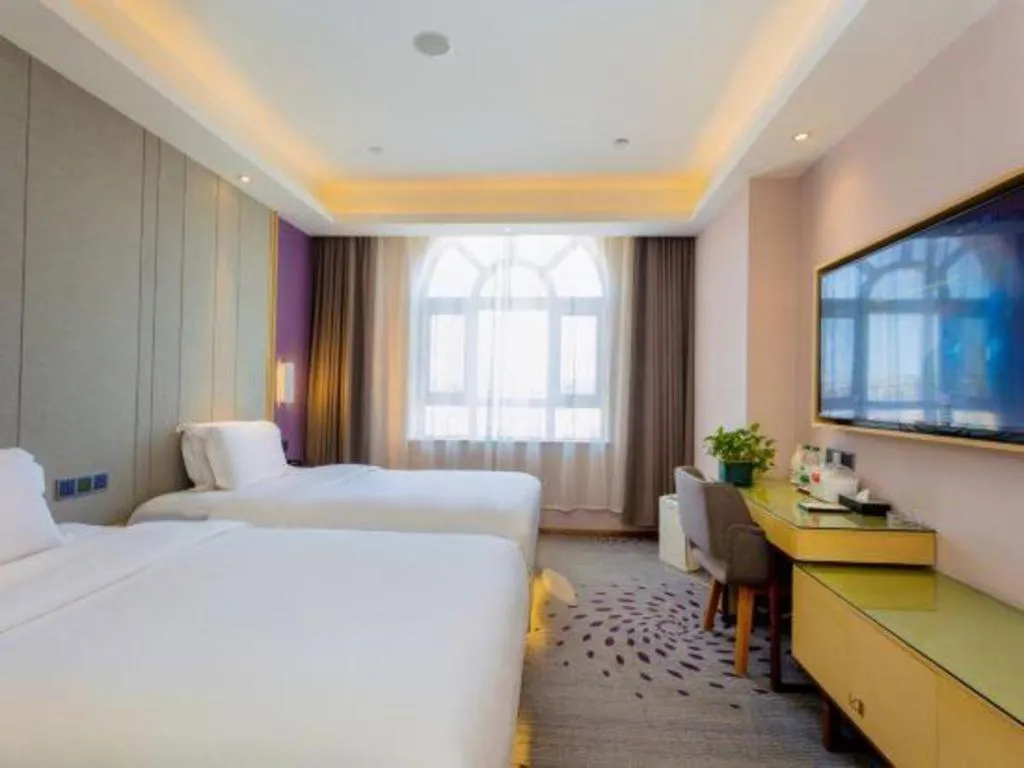 Bed in GreenTree Eastern Hotel Kashgar Oid City Xiangfei Park